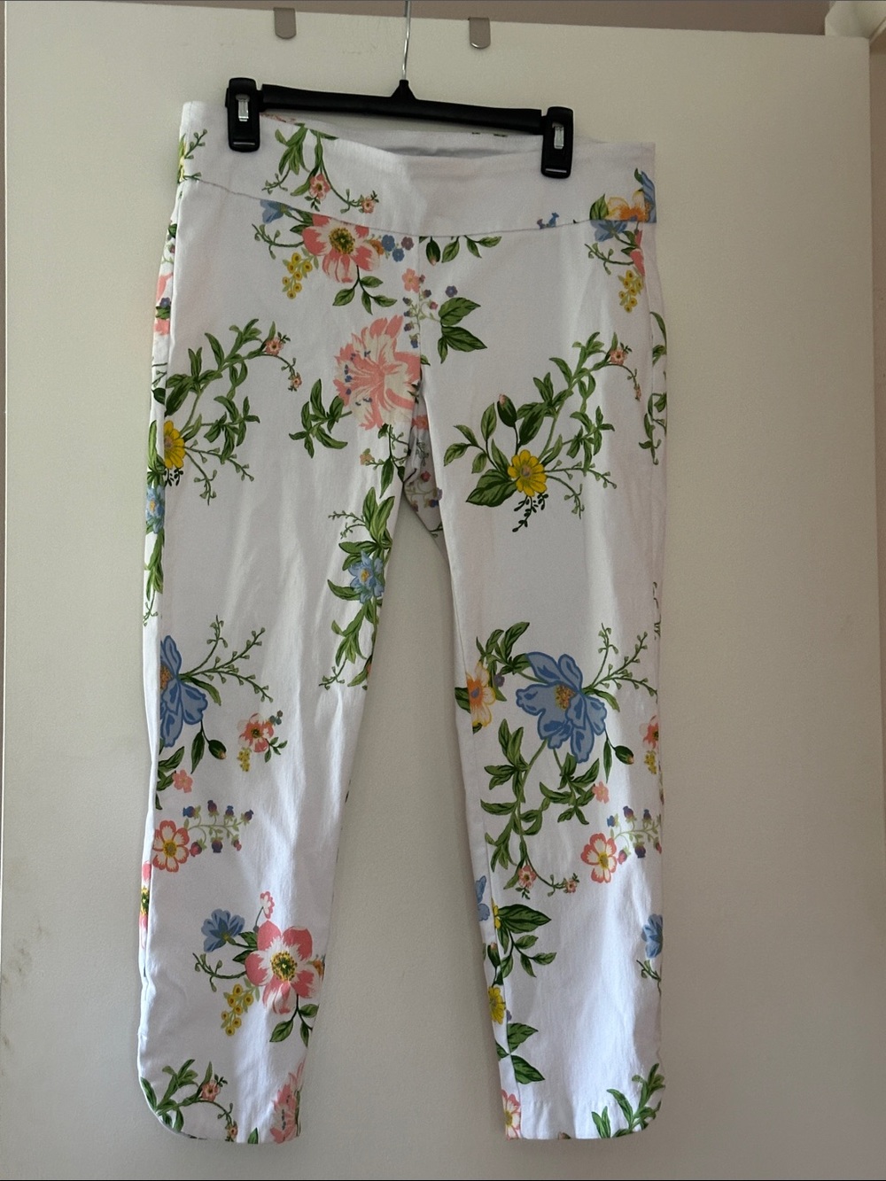 Zac & Rachel Floral crop pants